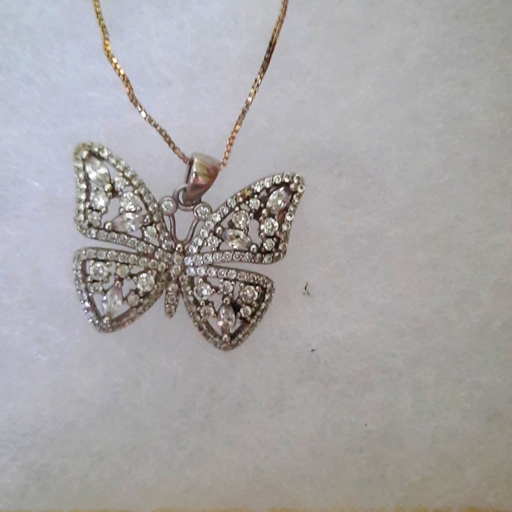NWOT 925 Butterfly Necklace - Picture 3 of 8